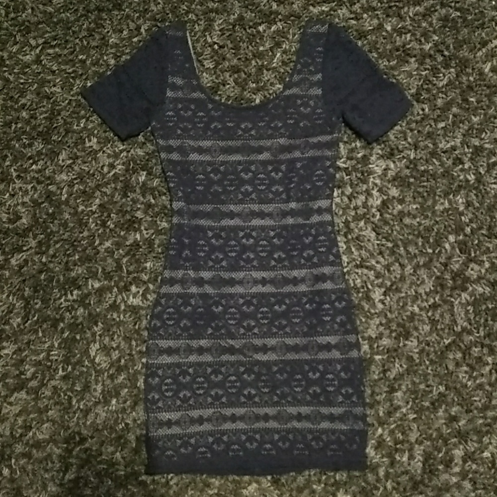 NWT Abercrombi & Fitch navy lace dress sz XS